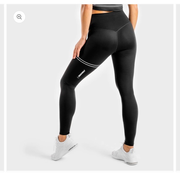 SOLD Squat Wolf Lead The pack Onyx Leggings - Picture 2 of 7